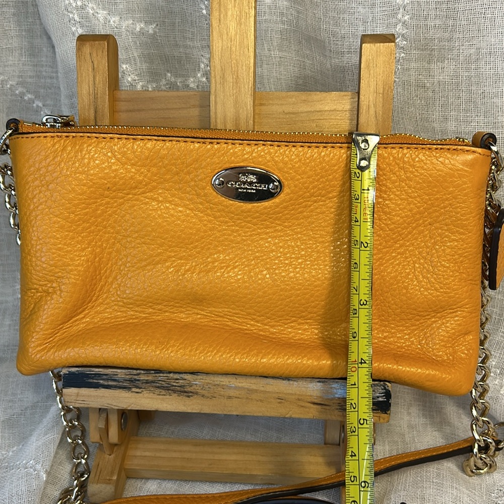 Coach crossbody shoulder chain strap leather bag - Picture 2 of 13